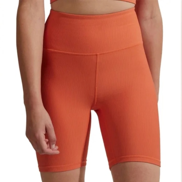 Varley Pants - Varley Let's Move Rib Short 7"